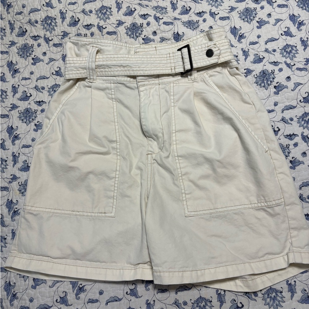 Pistola Size 25 Ivory Belted Women's Shorts
